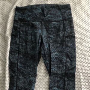 Lululemon Crop Leggings